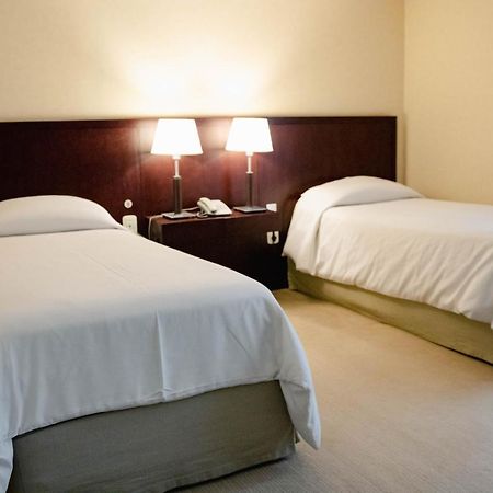 Hotel Bagu Urbano Posadas Esterno foto