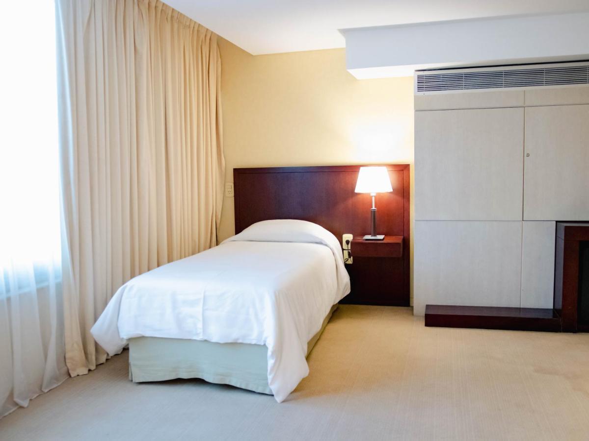 Hotel Bagu Urbano Posadas Esterno foto